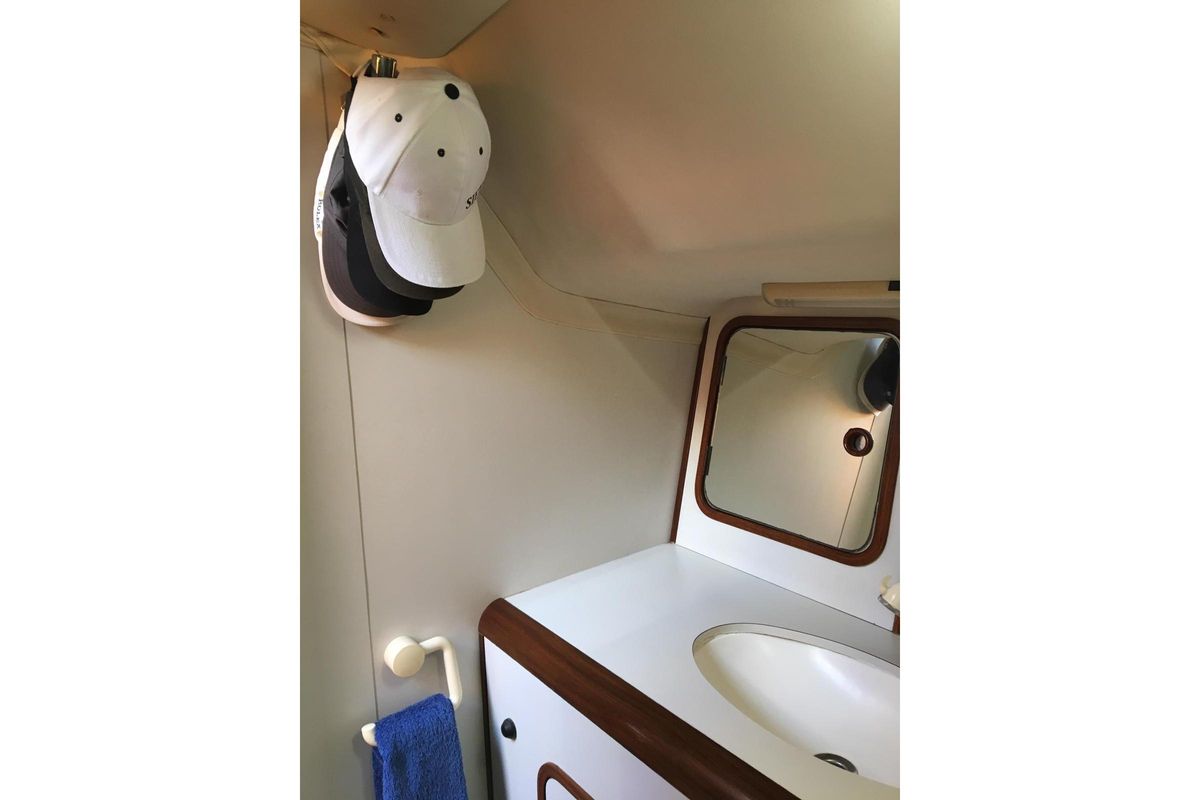 1991 Beneteau Oceanis 390
