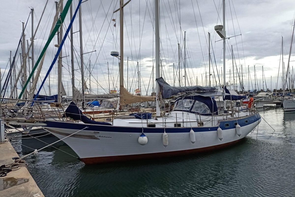 1982 Vagabond 42