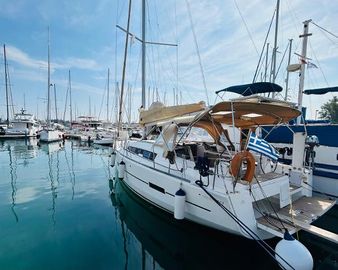 2020 Dufour 412 Boats