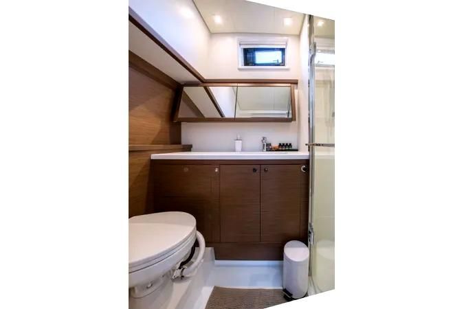 2019 Lagoon 52 F