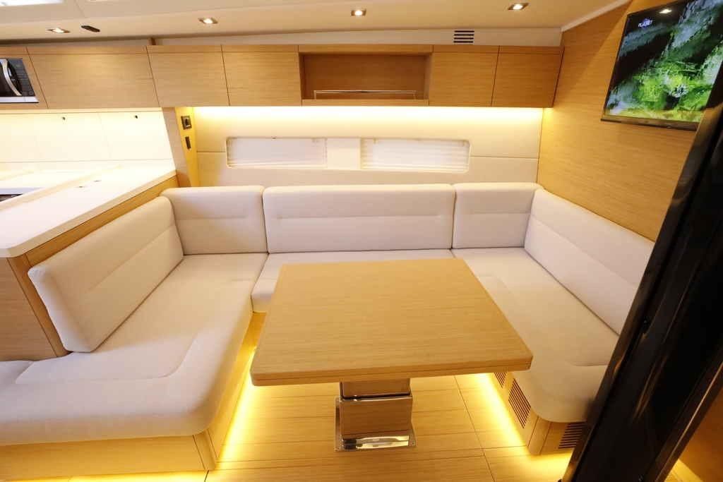 2018 Grand Soleil 48 Performance