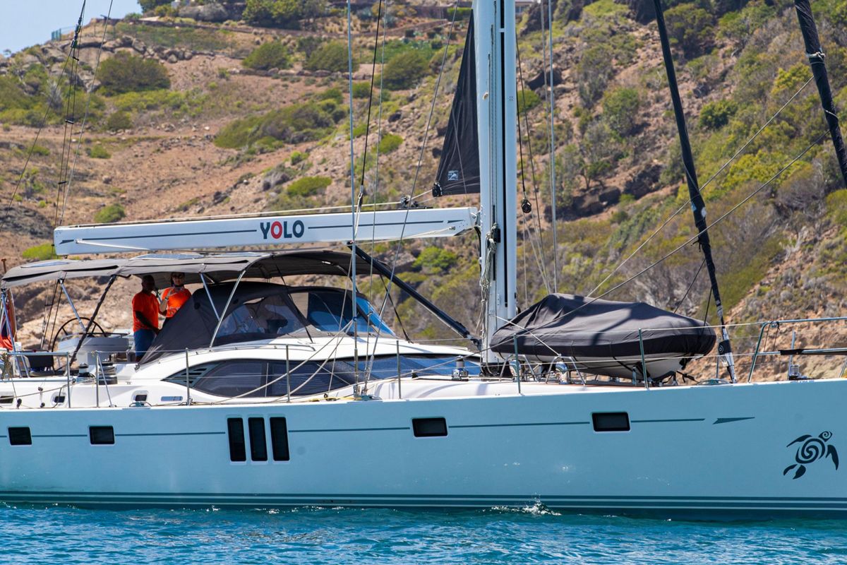 2019 Oyster 625
