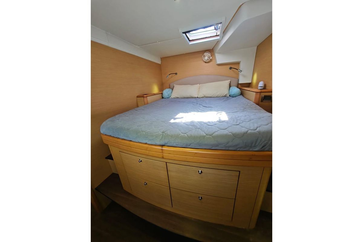 2012 Lagoon 500