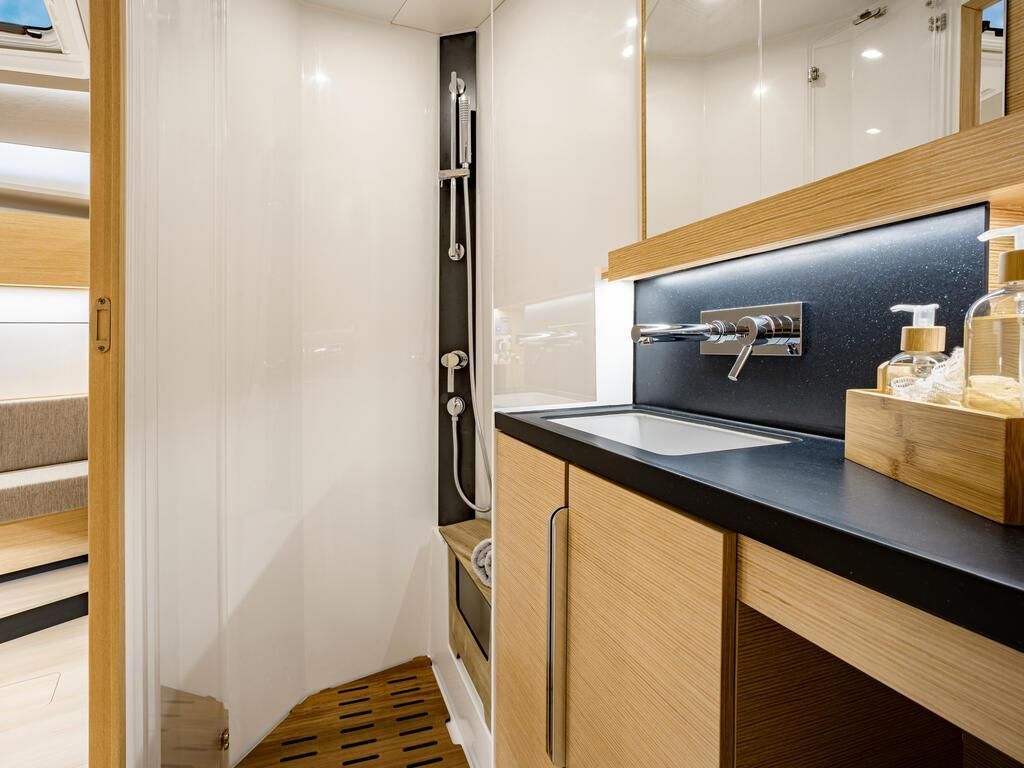 2026 Hanse 510 for sale in El Masnou, Barcelona, Spain 52 ft