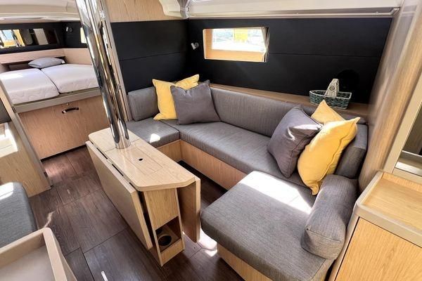 2021 Beneteau Oceanis 41.1