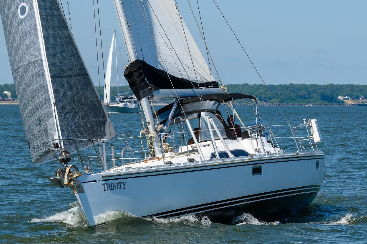 1999 Hylas 46 Boats