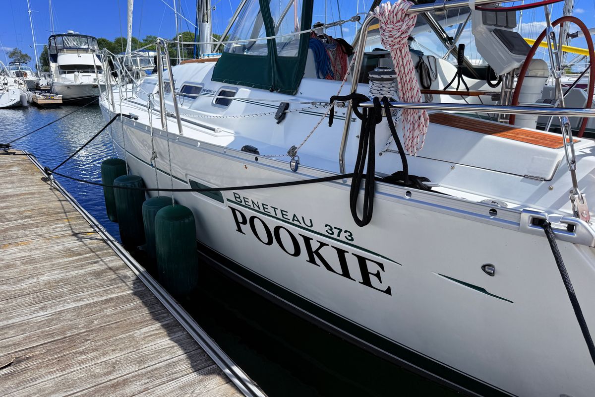 2007 Beneteau Oceanis Clipper 373
