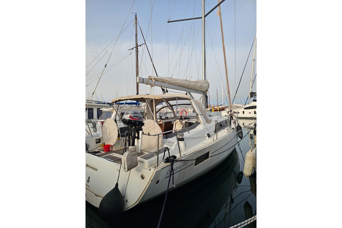 2017 Beneteau Oceanis 41.1