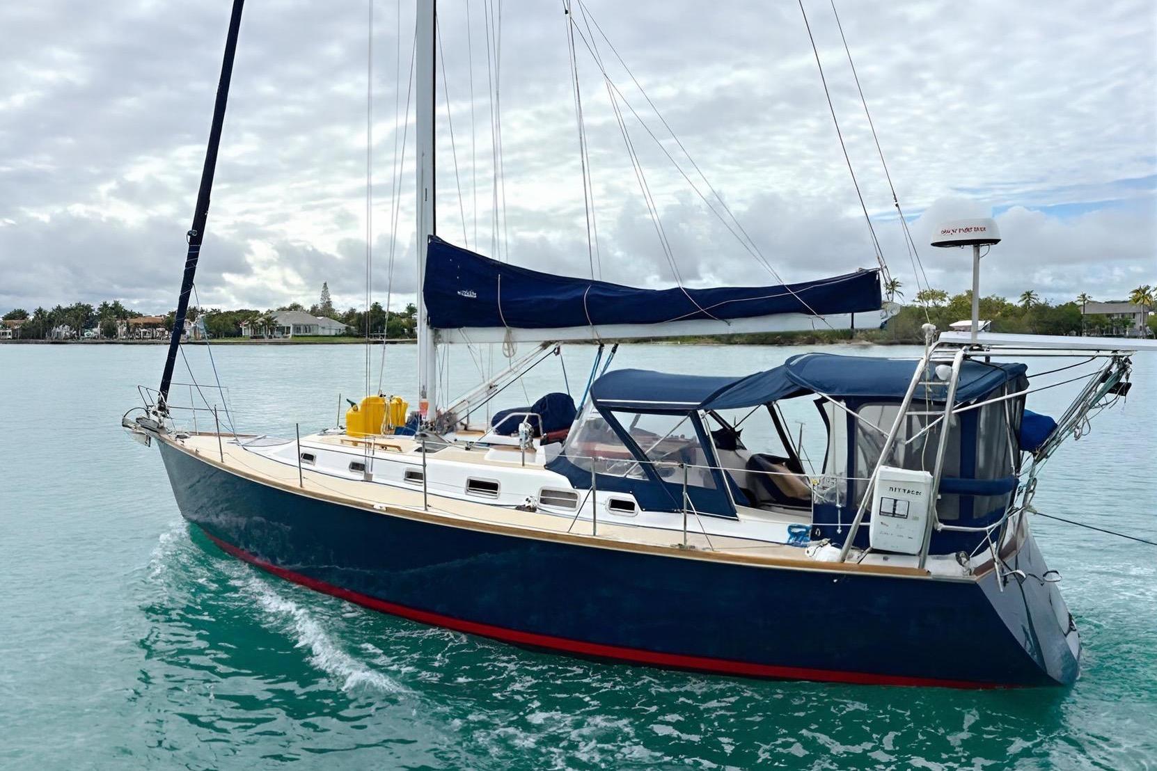 2001 Tartan 3700 for sale in Fort Lauderdale, Florida