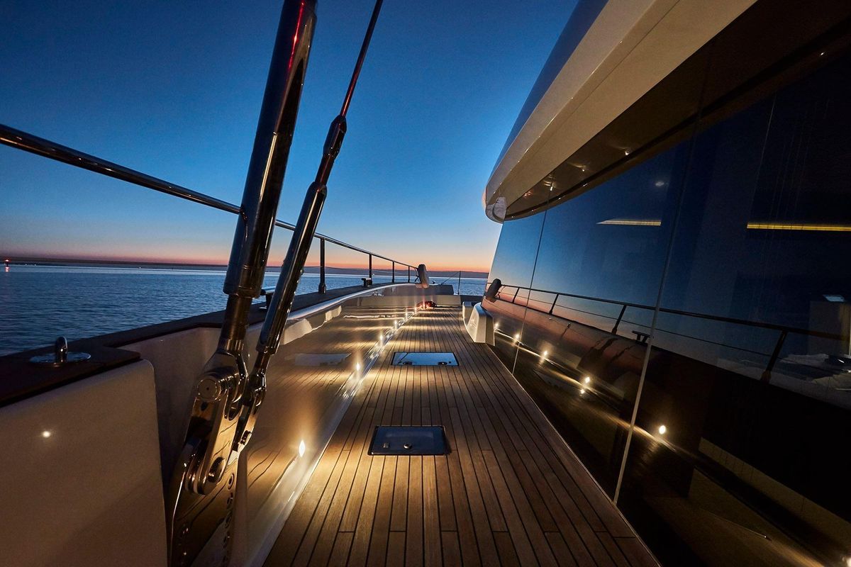 2026 Sunreef 80