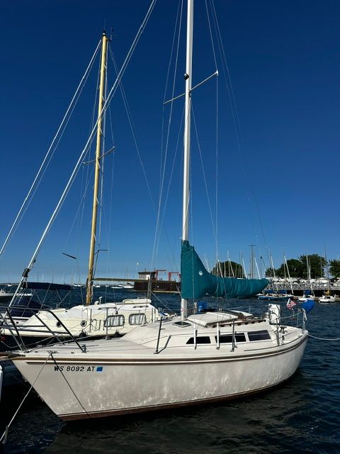 1985 Catalina 27 for sale in Milwaukee, Wisconsin