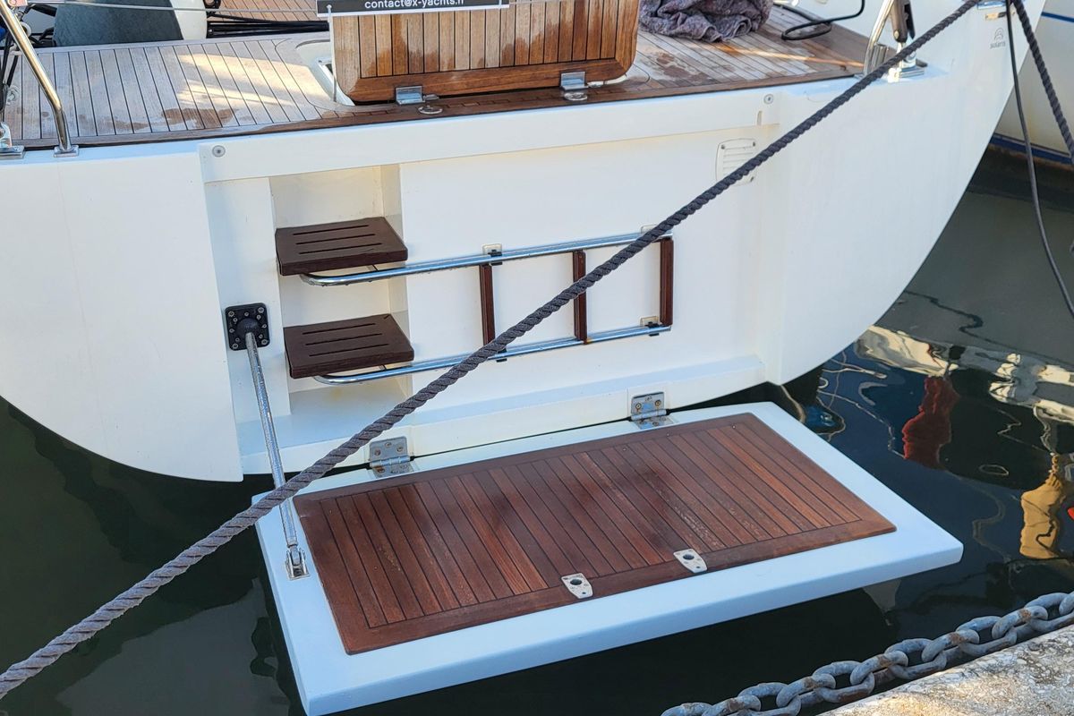 2011 Solaris 44