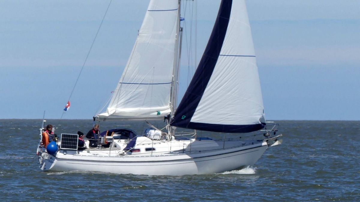 2001 Victoire 933