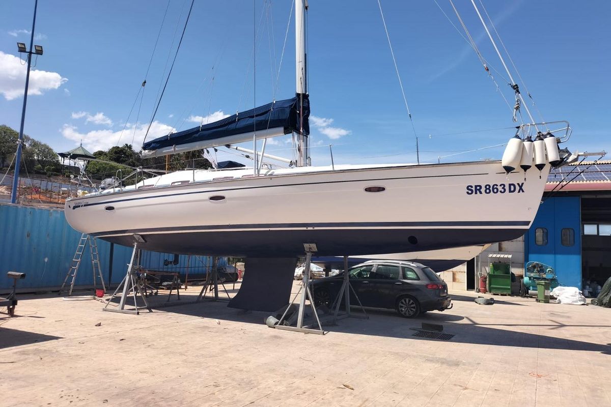 2005 Bavaria Cruiser 46