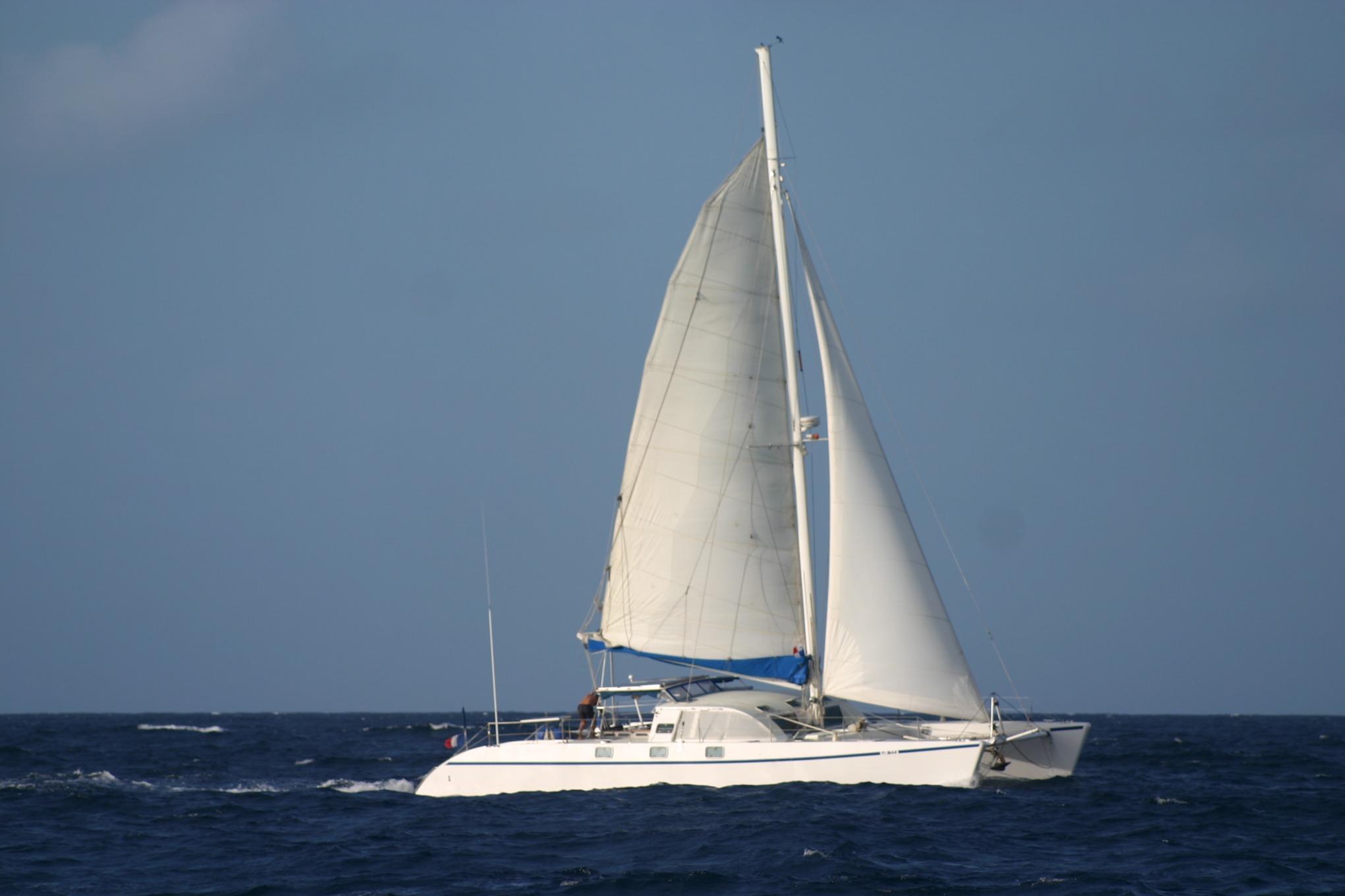 1997 Naval Force 3 Tropic 56 for sale in Lívingston, Guatemala