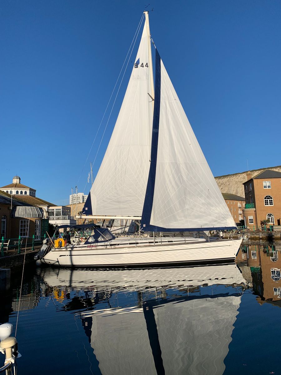 2003 Bavaria 44