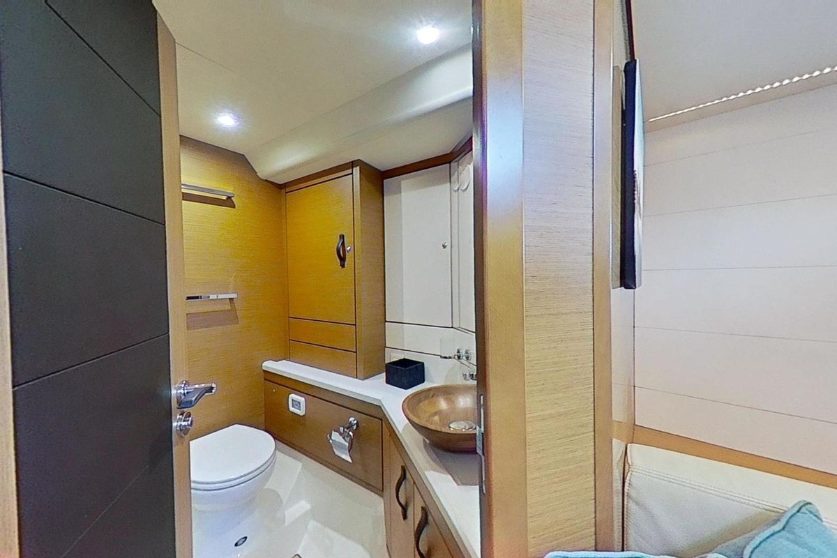 2018 Jeanneau 64