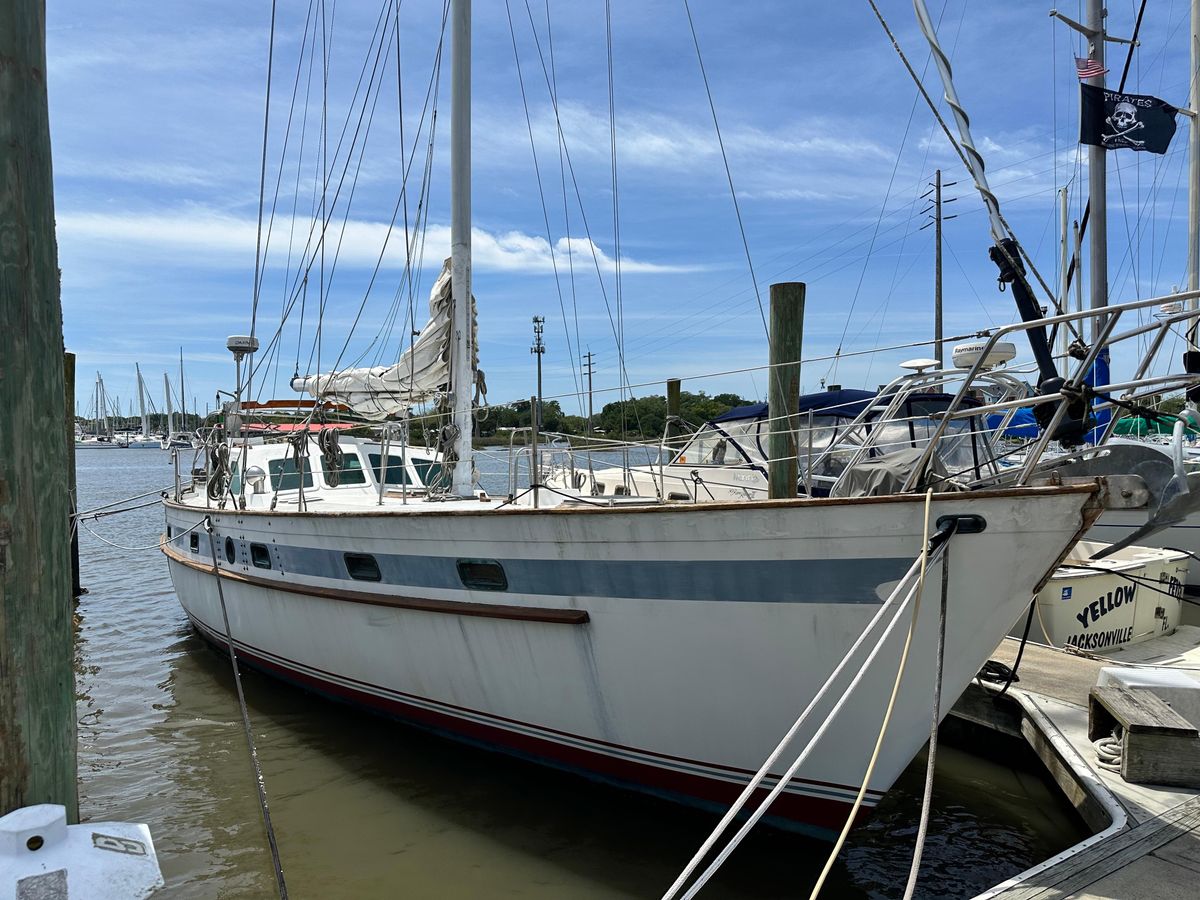 1982 Pan Oceanic 43