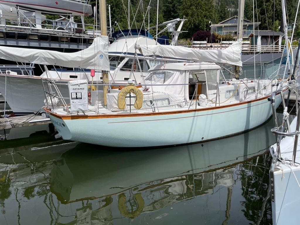 1973 Camper & Nicholsons 38