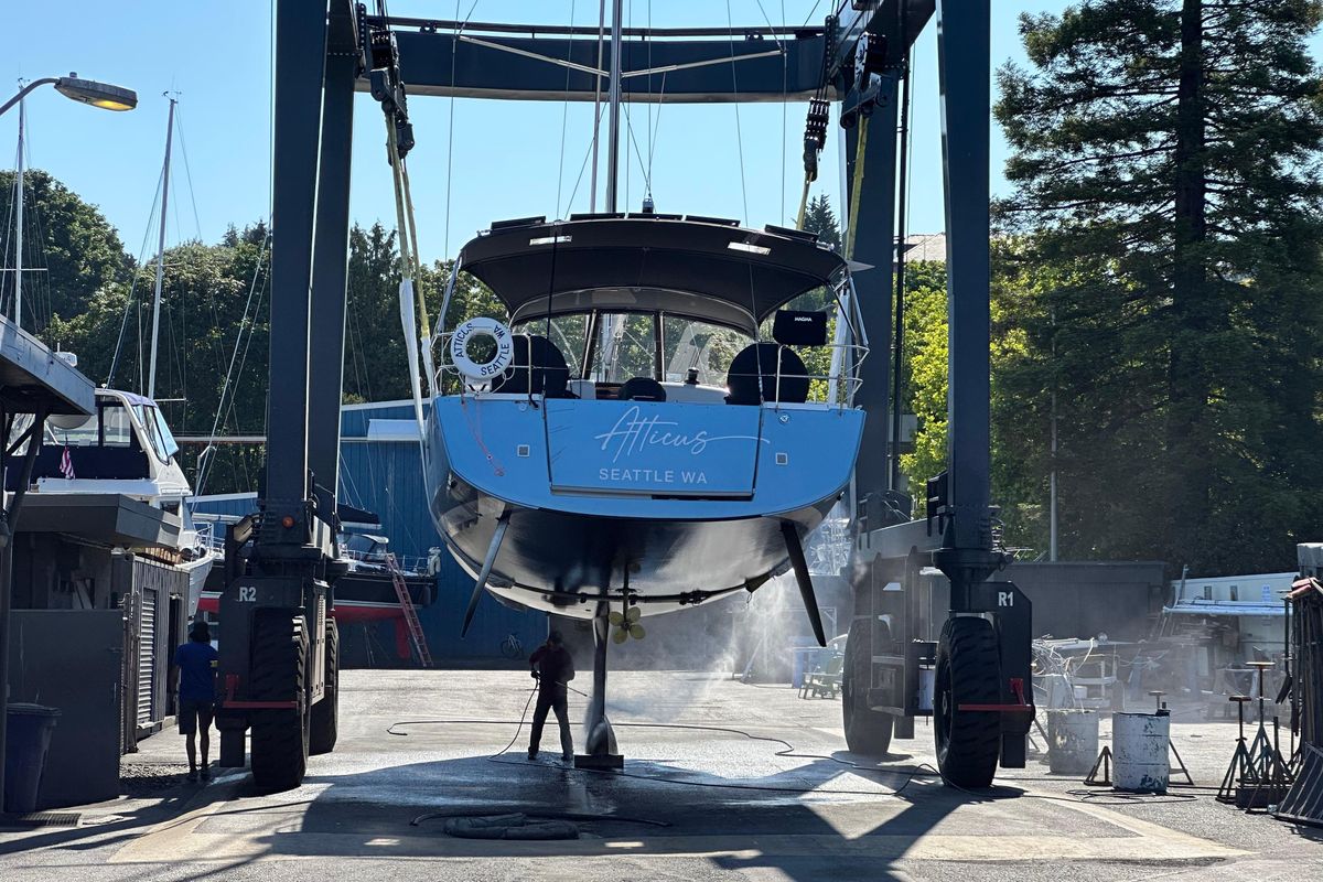 2022 Jeanneau Sun Odyssey 490