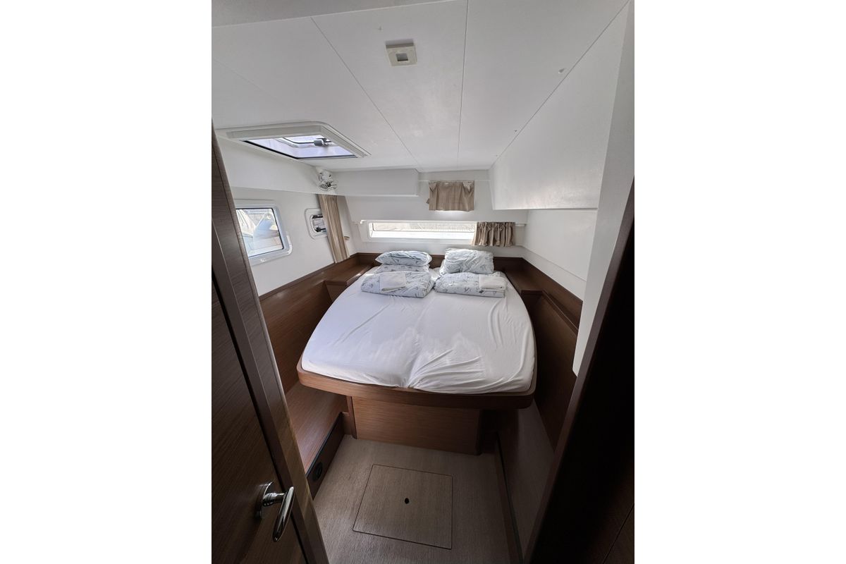 2018 Lagoon 42