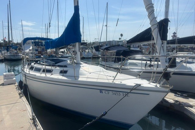 1983 Catalina 30