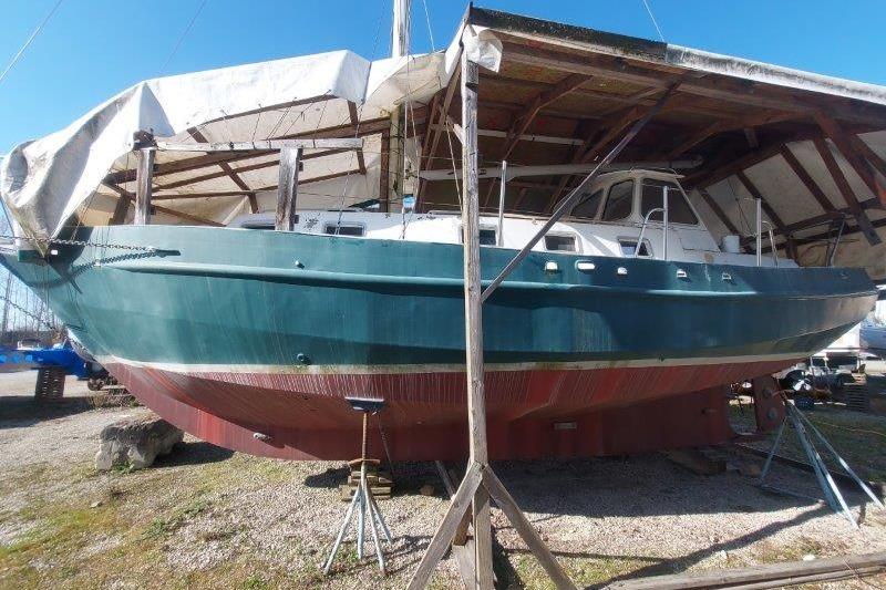 2017 Bruce Roberts 33 Spray for sale in Surrey, British Columbia, Canada