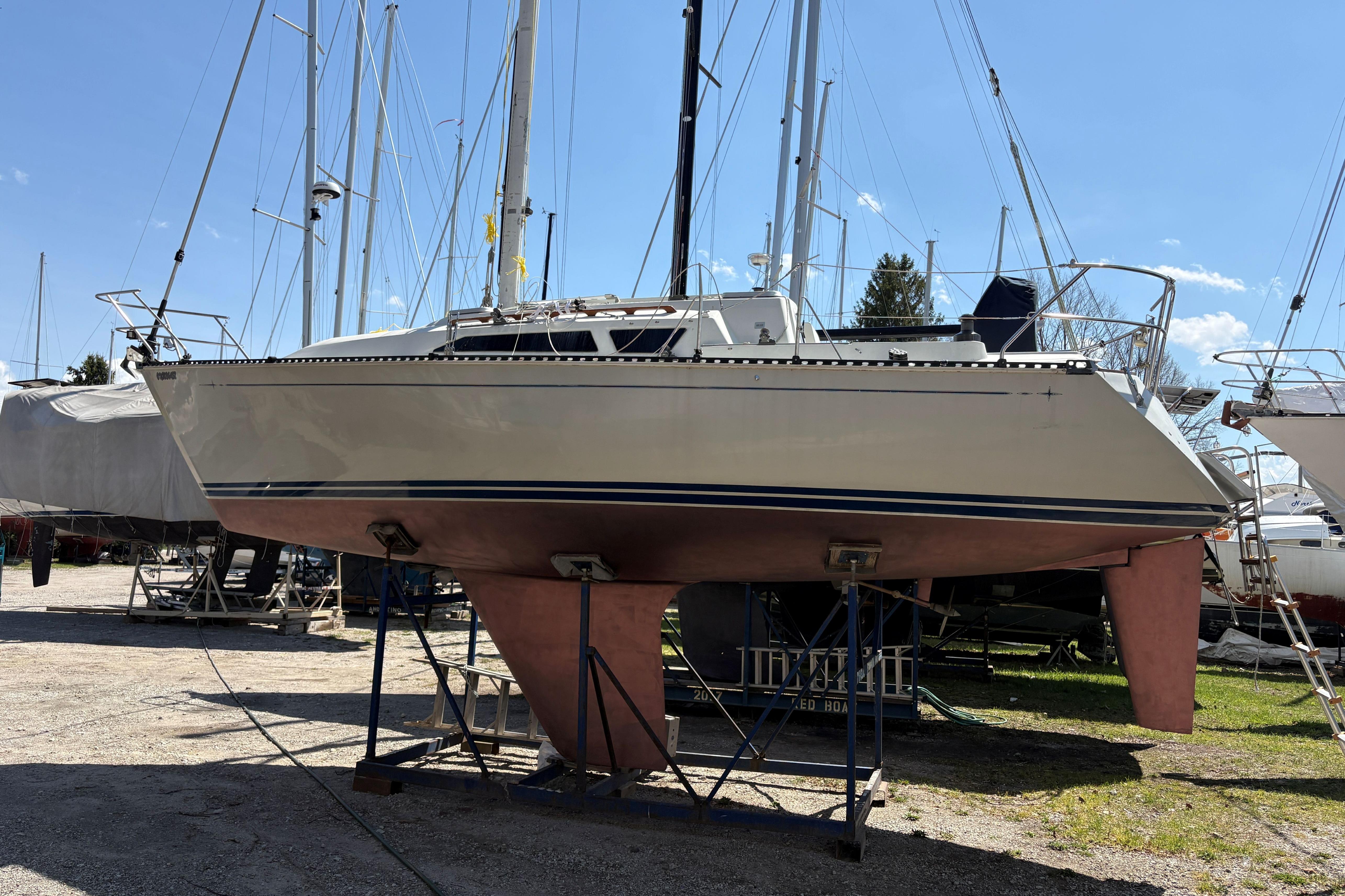 1981 C&C 30 Boats
