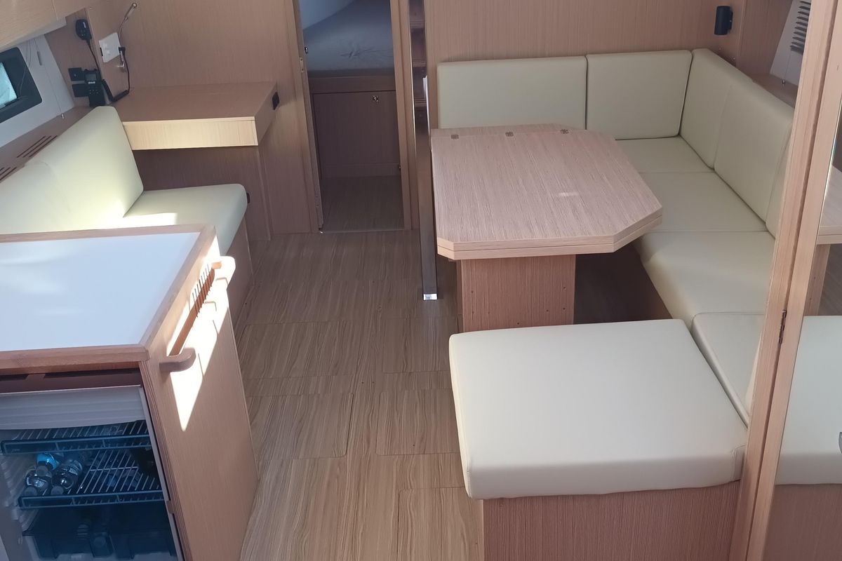 2024 Bavaria C42