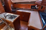 2003 Hunter 466