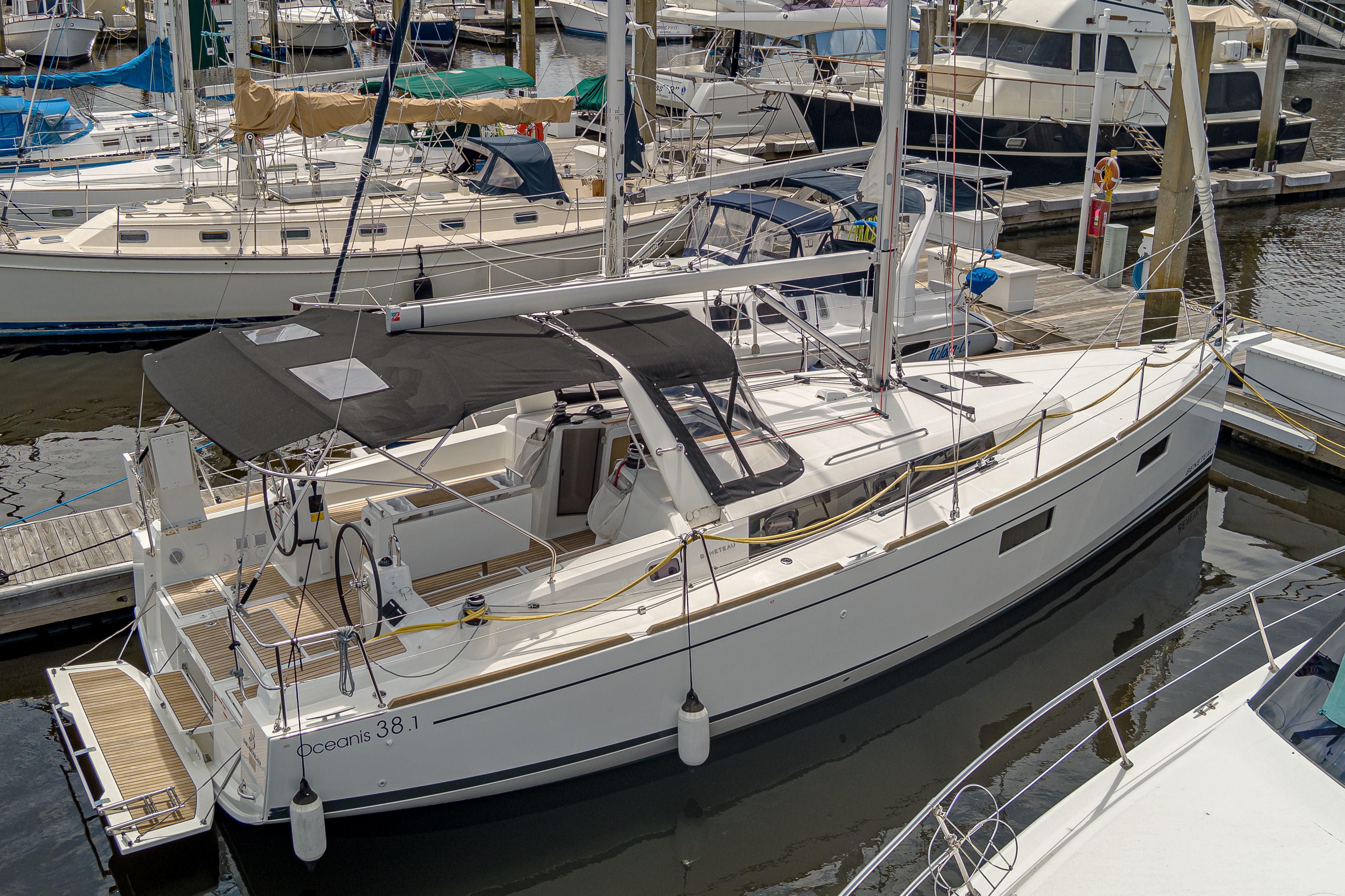 2023 Beneteau Oceanis 38.1