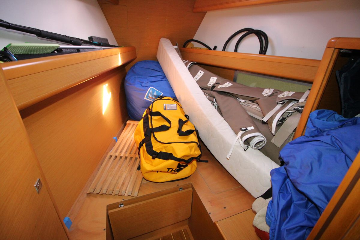 2012 Jeanneau 57