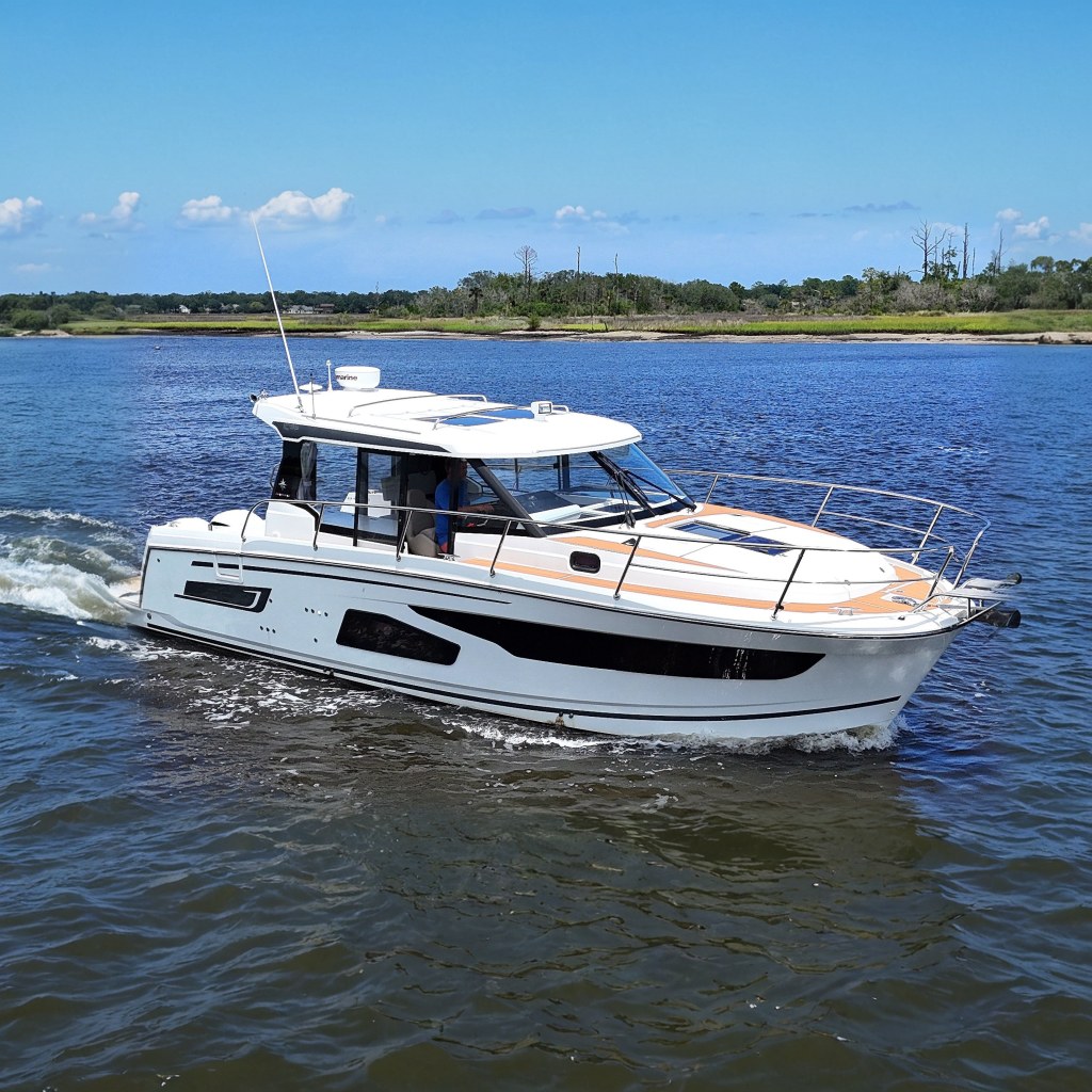 2021 Jeanneau NC Weekender 1095 for sale in Jacksonville, Florida
