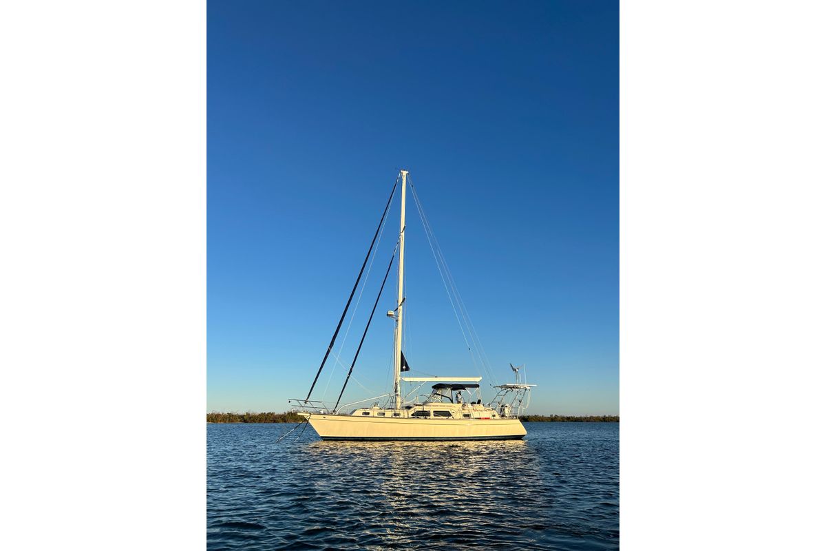 2005 Island Packet 445