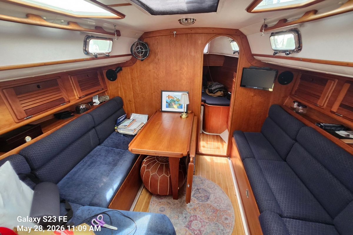 1995 Freedom 35