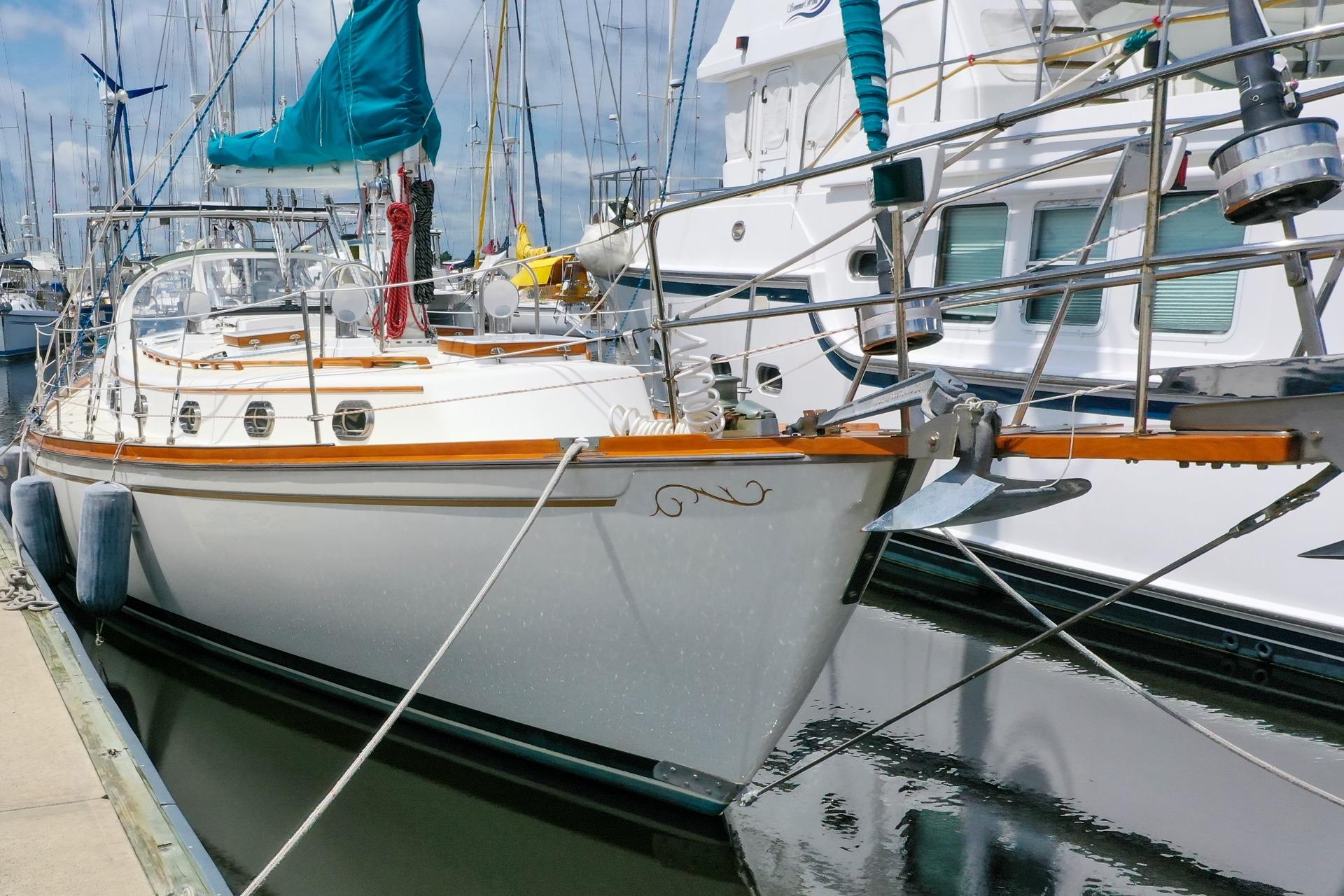 1998 Shannon 43 Boats