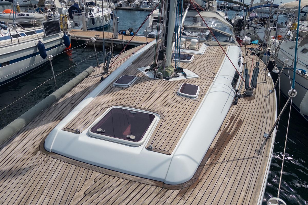 2005 Grand Soleil 45
