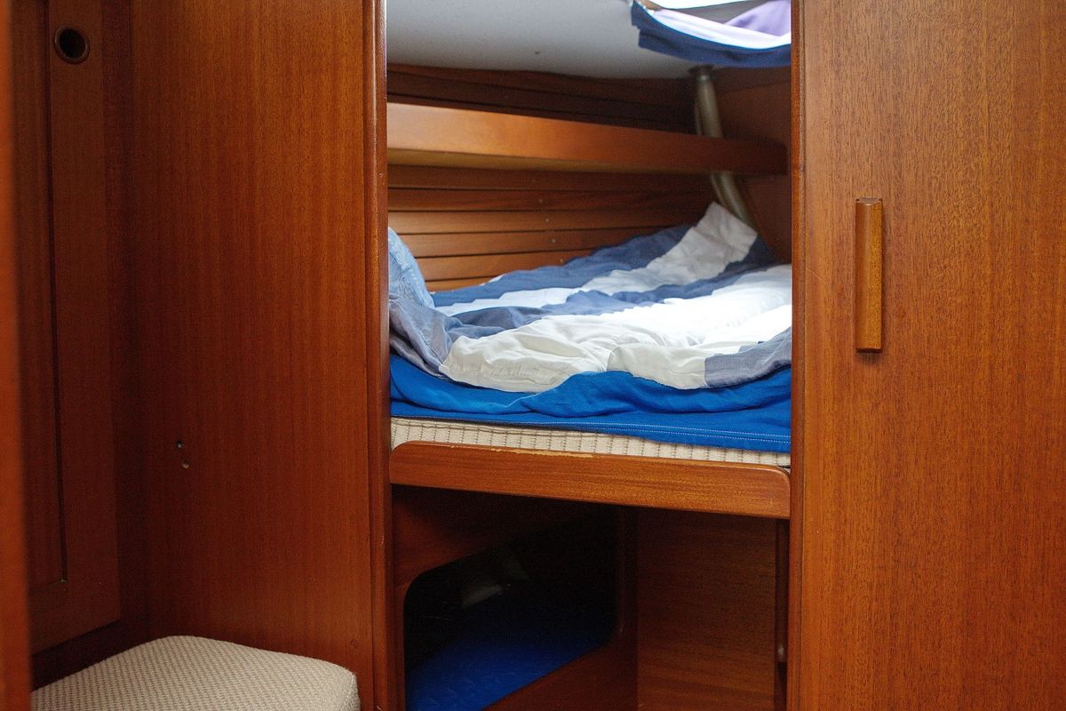1988 Hallberg-Rassy 29