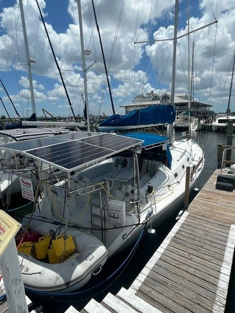 2005 Beneteau Cyclades 43.3