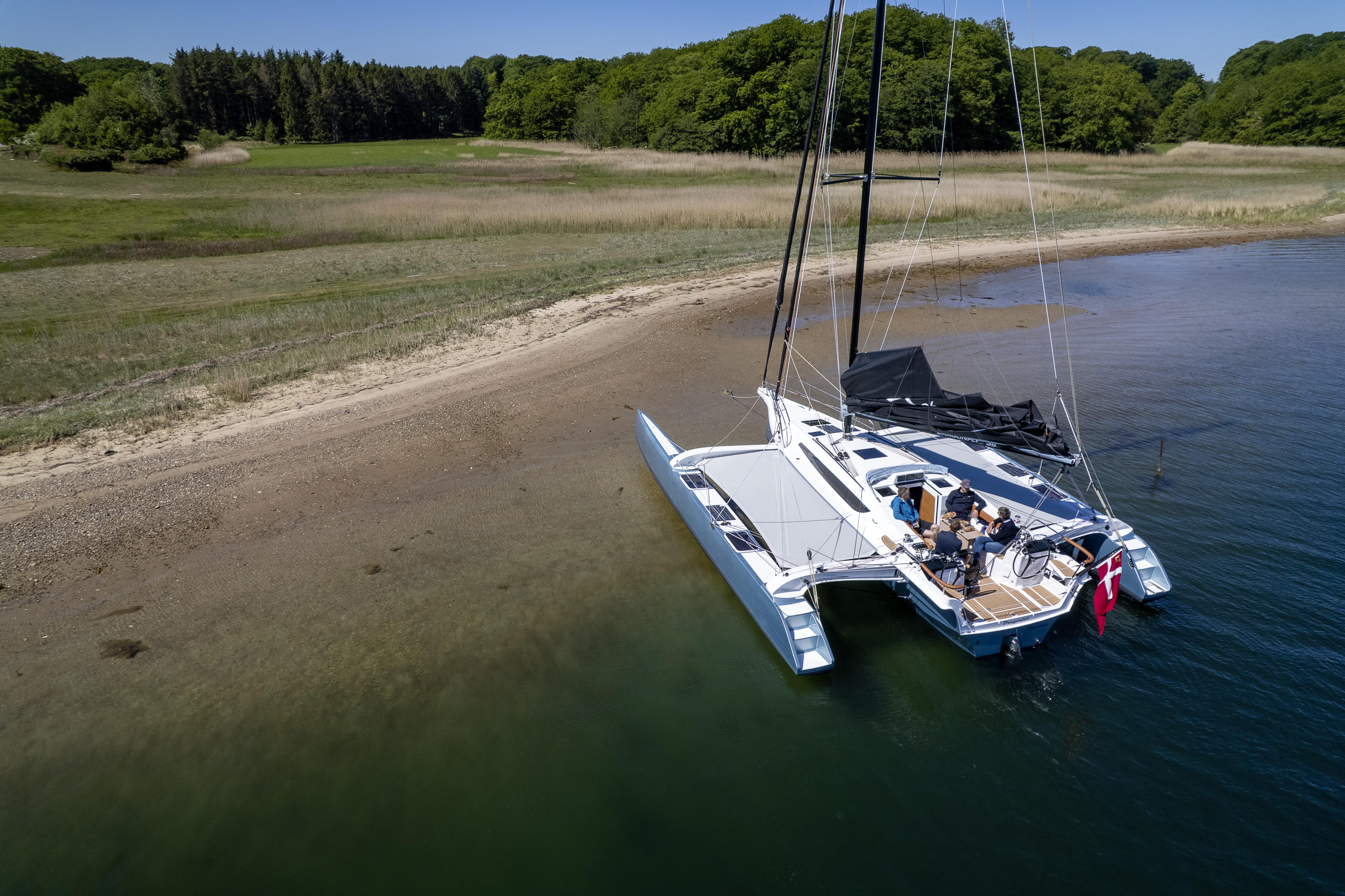 2028 Dragonfly 36 for sale in North Vancouver, British Columbia, Canada