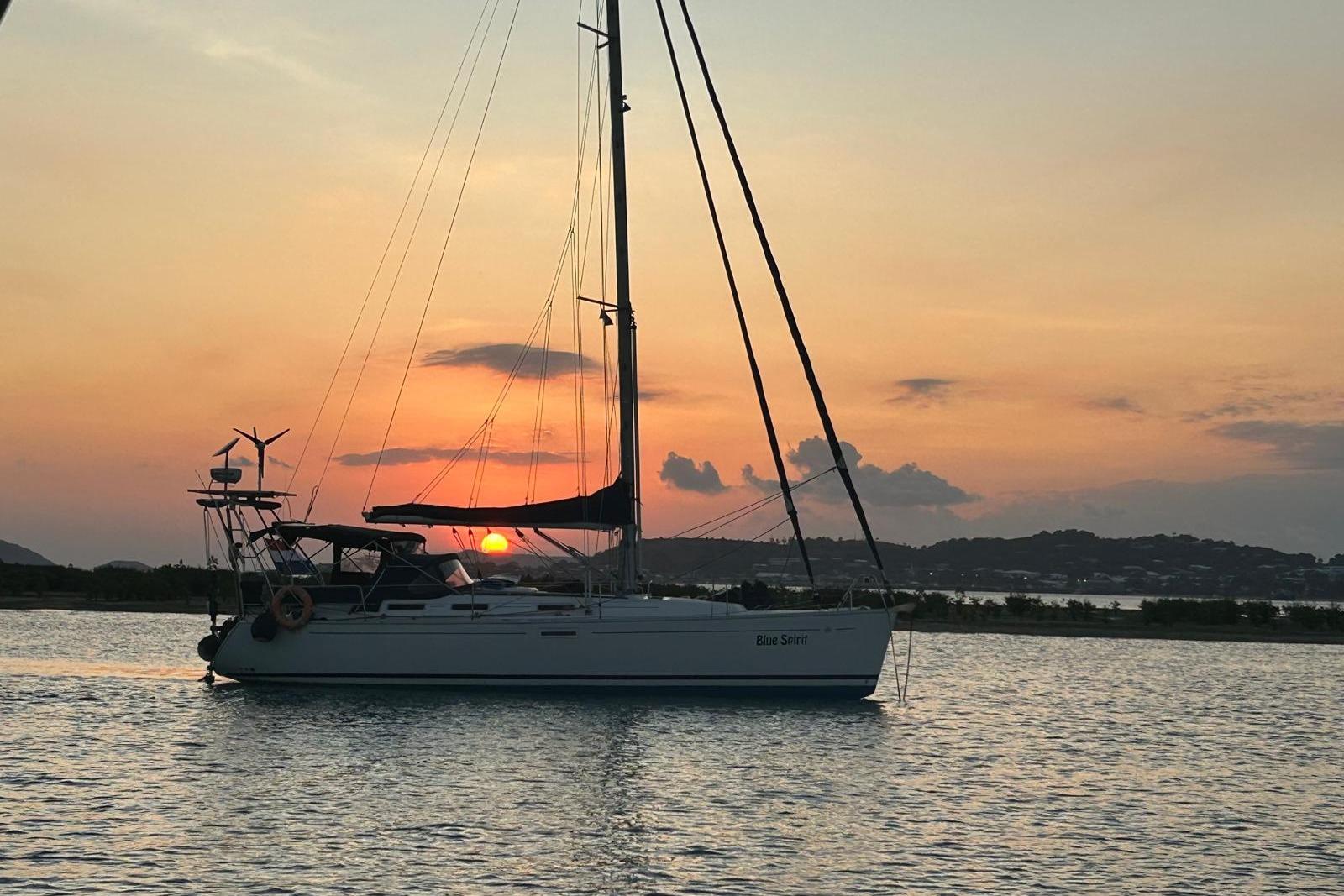 2004 Dufour Grand Large 385