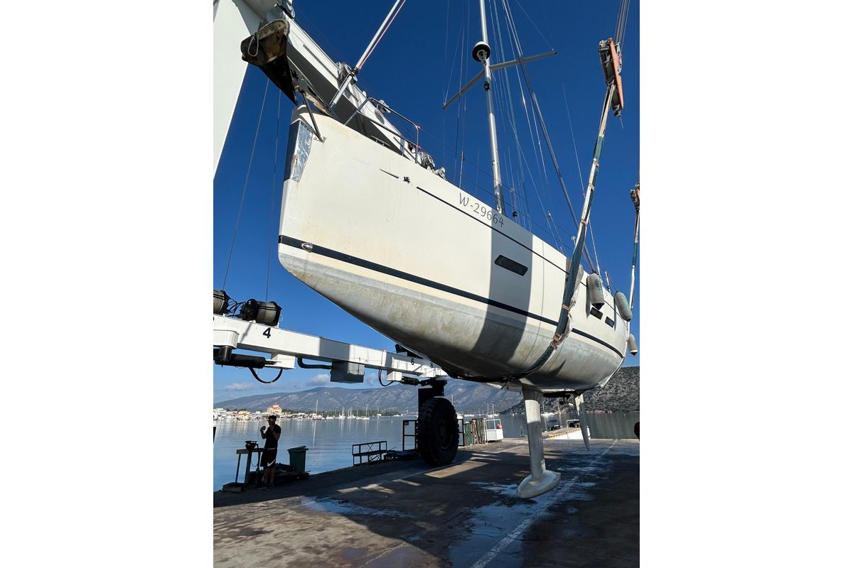 2013 Italia Yachts Iy13.98