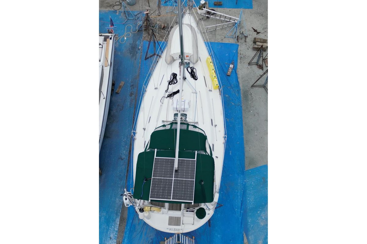 2000 Beneteau Oceanis Clipper 361