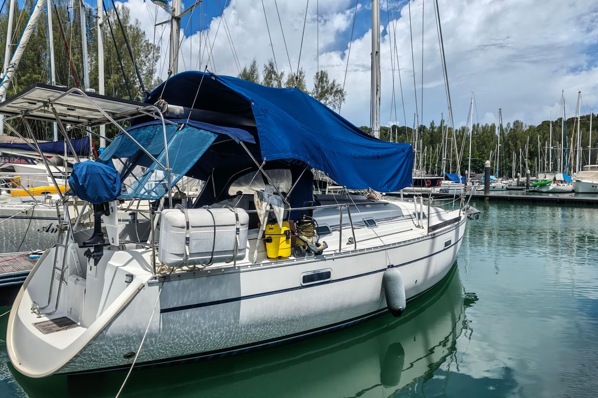 2001 Beneteau Oceanis 331