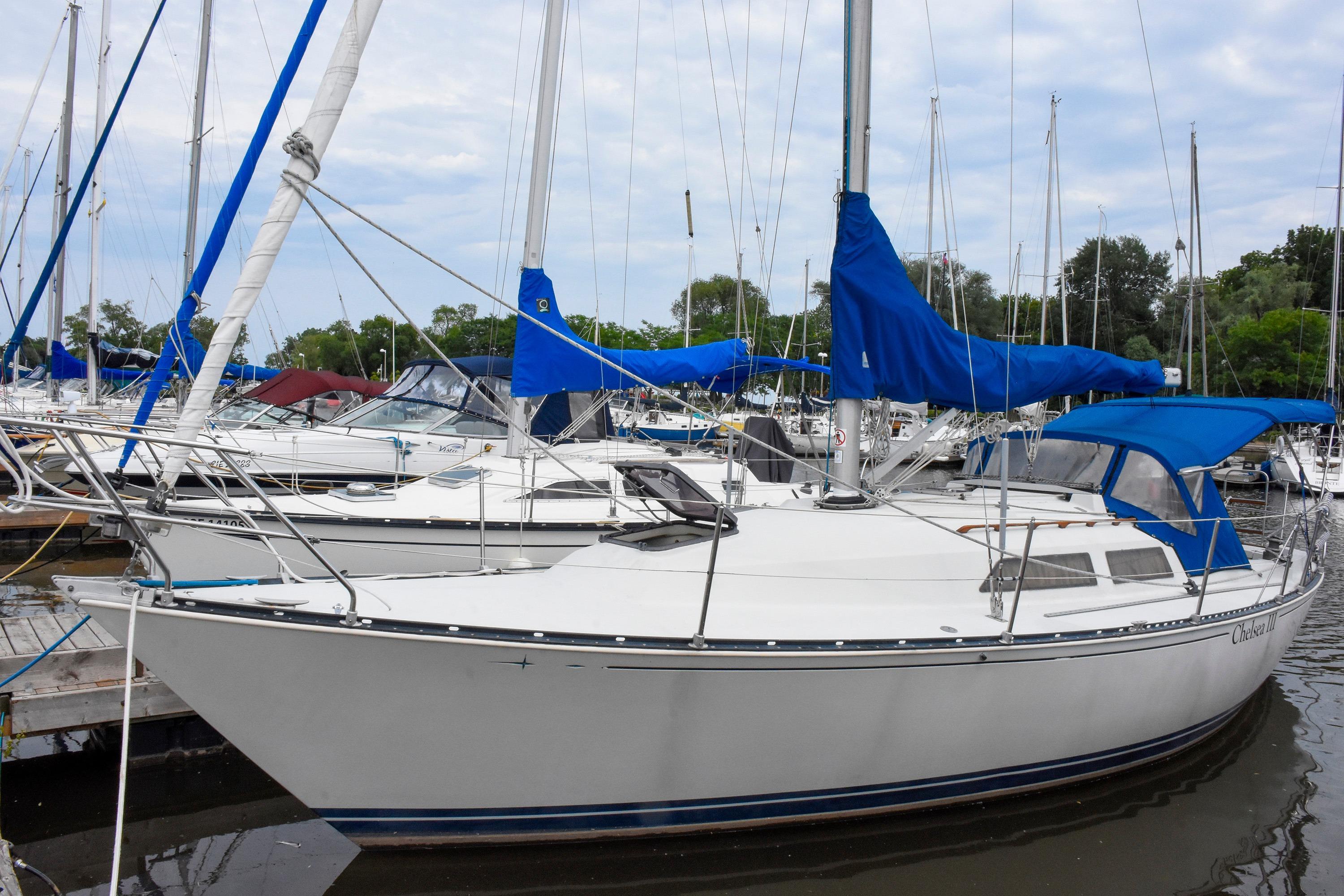 1982 C&C 32 for sale in Oakville, Ontario, Canada