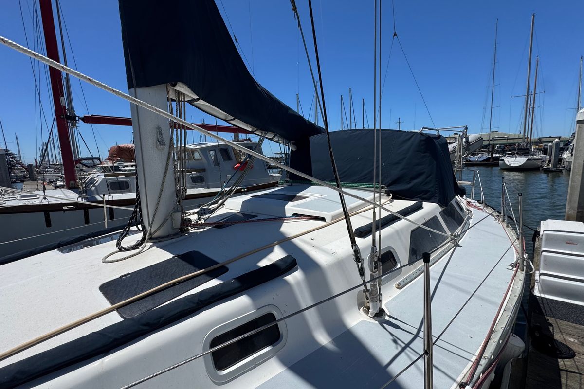 1996 Hunter Legend 37.5