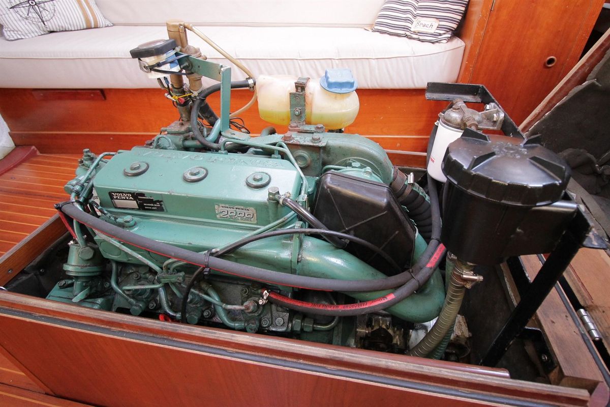 1992 Comar Genesi 43 Sport