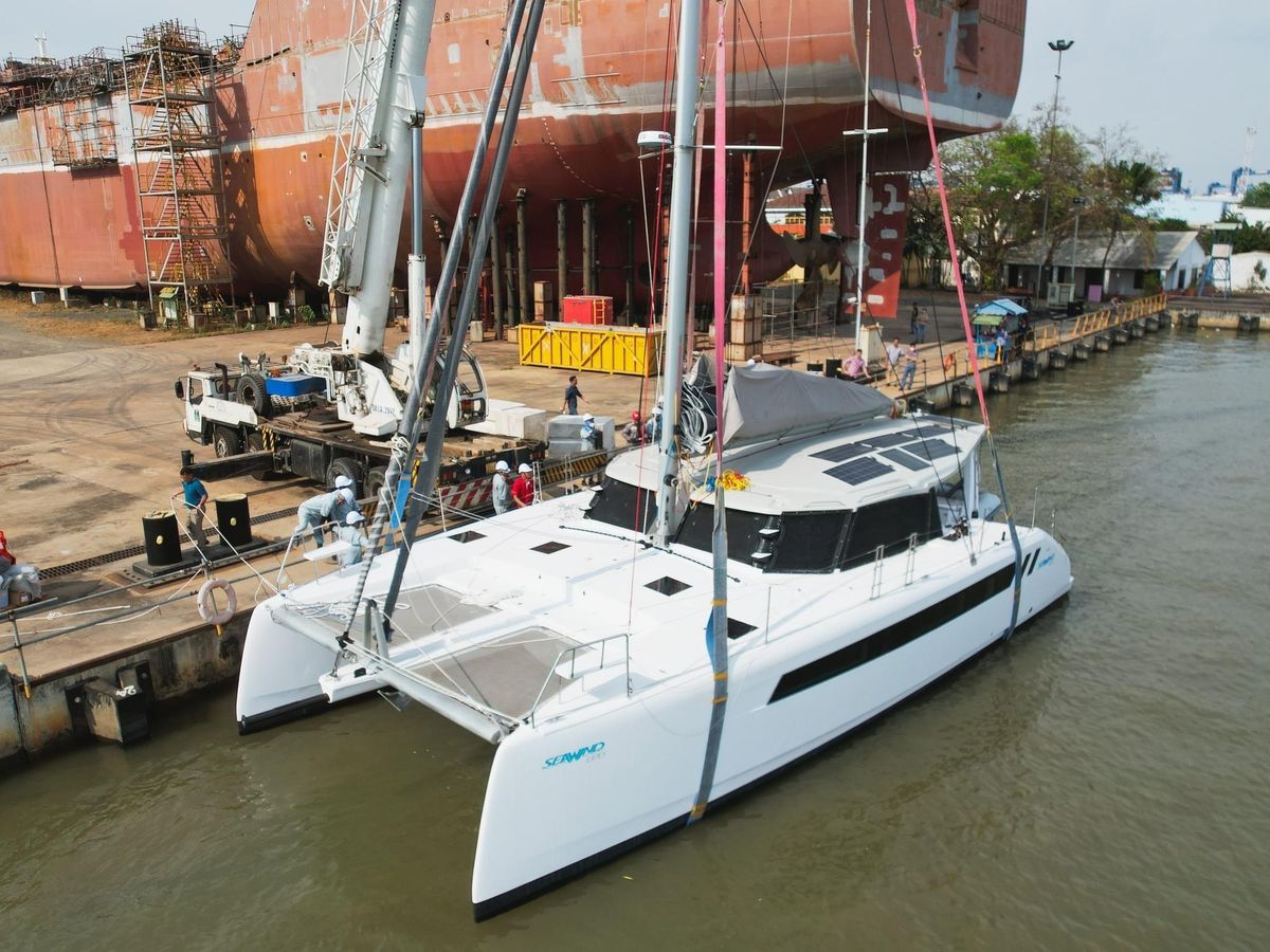 2027 Seawind 1370