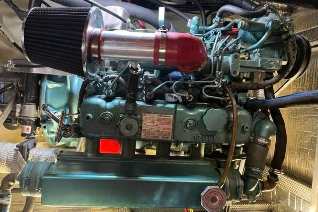2020 Bruce Roberts 46 Pilothouse
