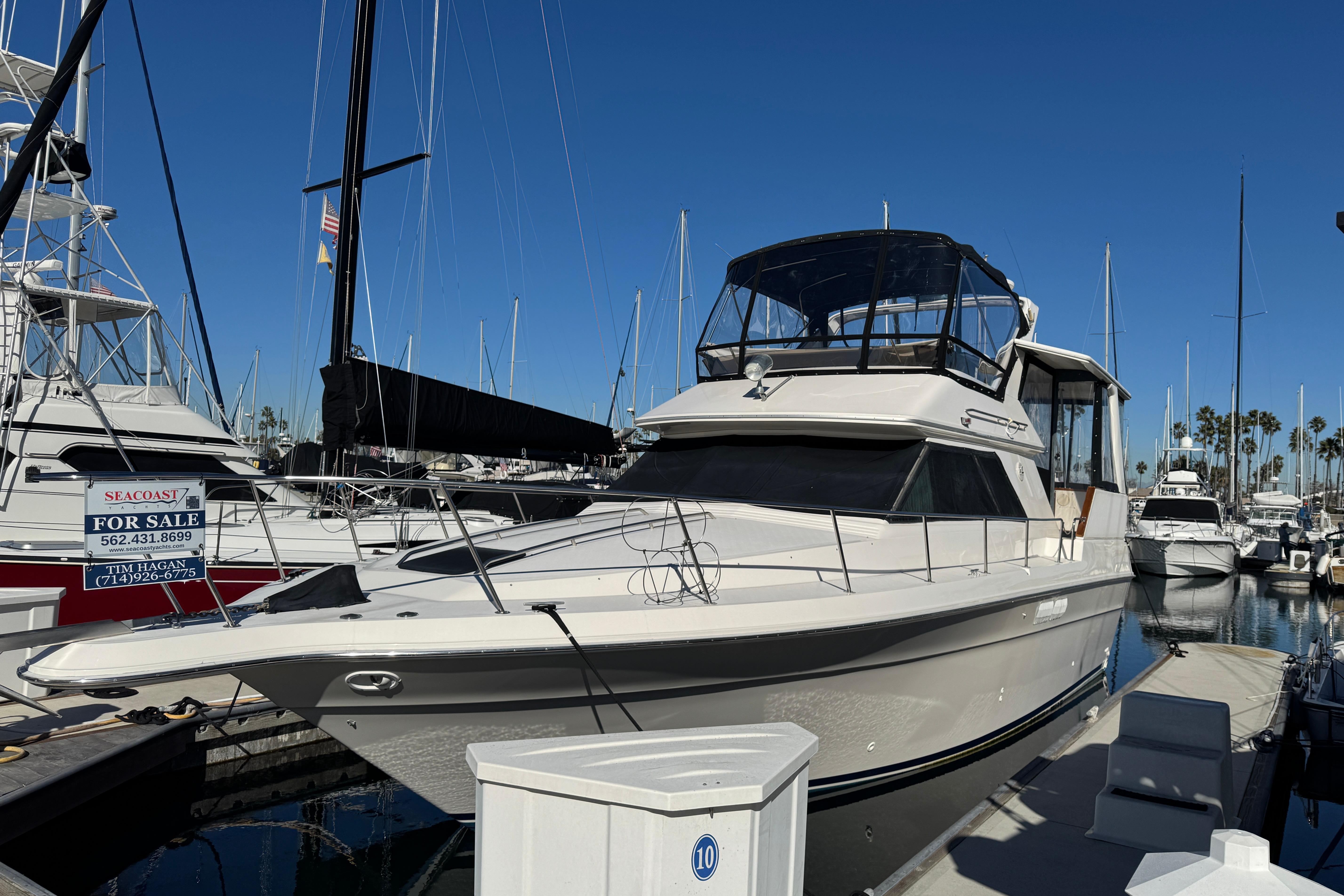 1990 Sea Ray 380 Aft Cabin